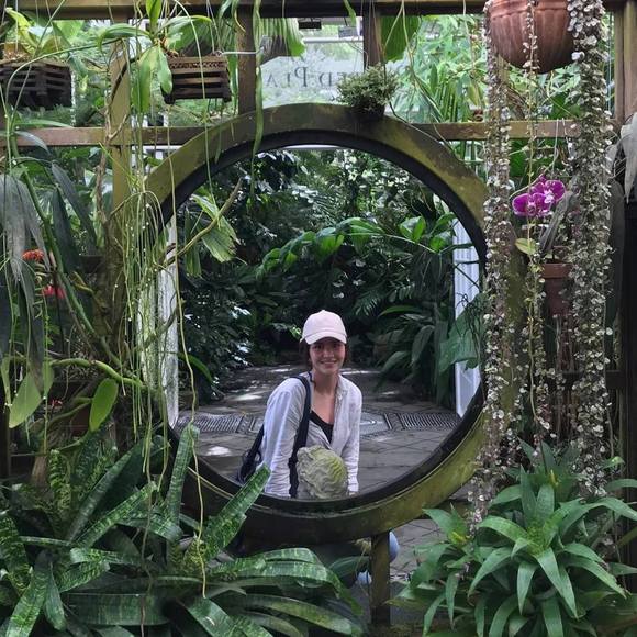 Meet your Posher, Danielle - Picture 1 of 1